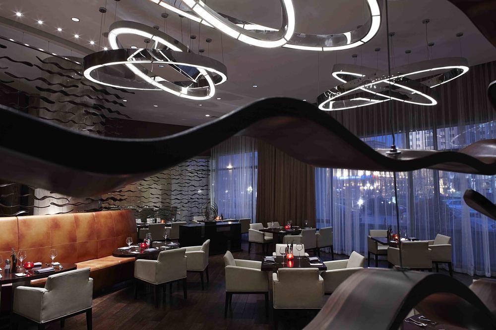 Renaissance Tianjin Lakeview Hotel Restaurant foto